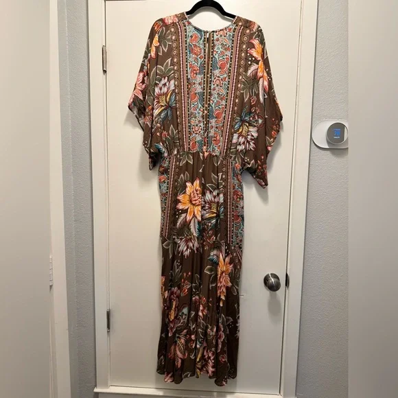 ⭐️Fall In Love with this FARM Rio Floral Bishop Sleeve MIDI Dress 🍁🍂 - Picture 11 of 13